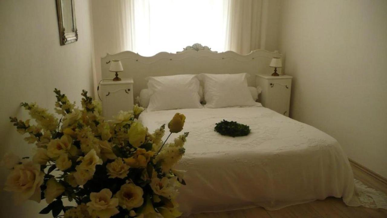 Apartment Dum U Cerneho Beranka Прага Екстериор снимка